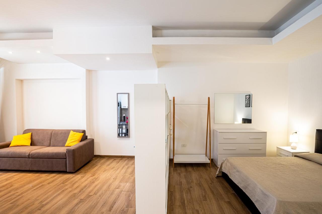 Ichnos Loft 55 Apartamento Olbia Exterior foto